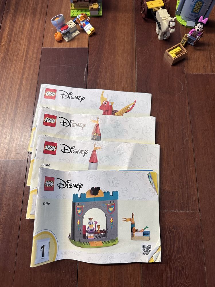Продавам LEGO® Disney™ Mickey and Friends - Castle Defenders (10780)