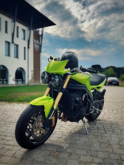 Triumph Speed Triple 1050