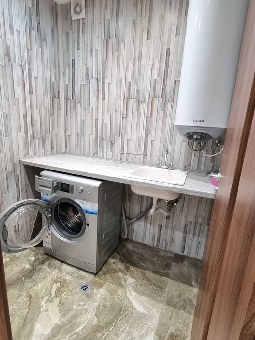 Продава се Тристаен апартамент в София, Студентски град - 95 кв.м за 2106 €/кв.м - Снимка #13