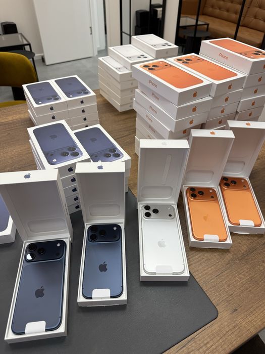 iPhone 17 PRO MAX 256GB Cosmic Orange