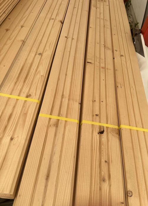 Lambriu lemn calitatea B 31 lei MP