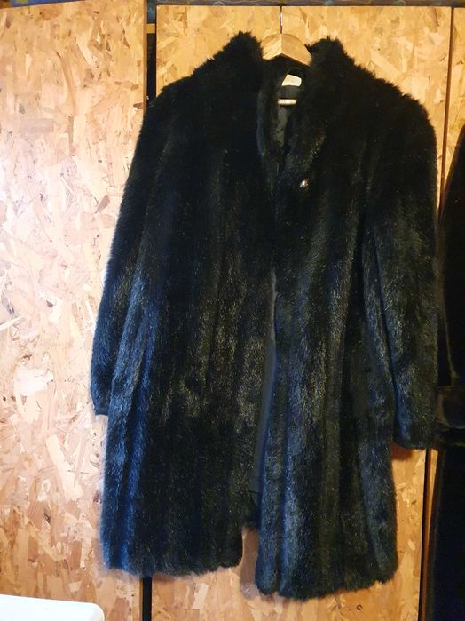 Зимни палта  с размери  5 - 6  ХЛ  за стилни дами