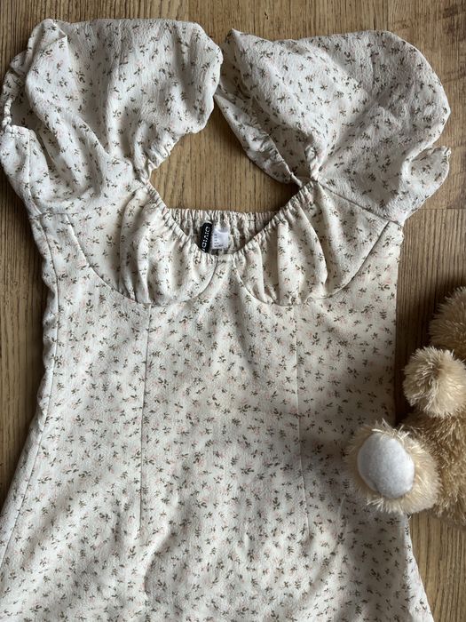 Кукленска рокличка H&M