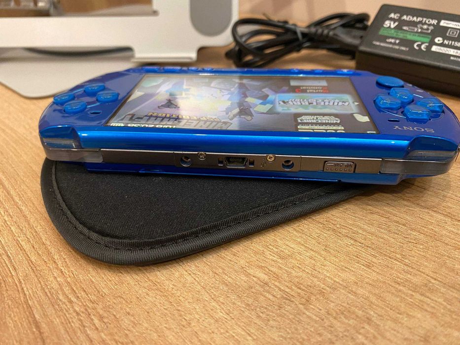 Sony PSP 3000 – Vibrant Blue, stare impecabilă, modificată