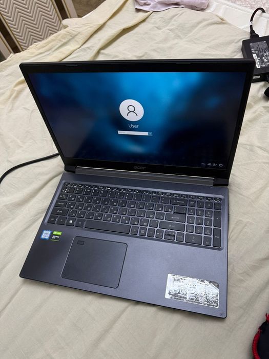 Ноутбук Acer aspire 7