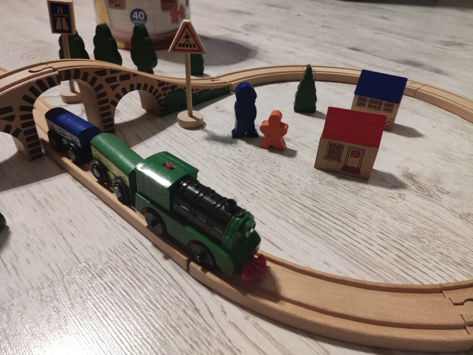 Set trenuleț și șine de lemn