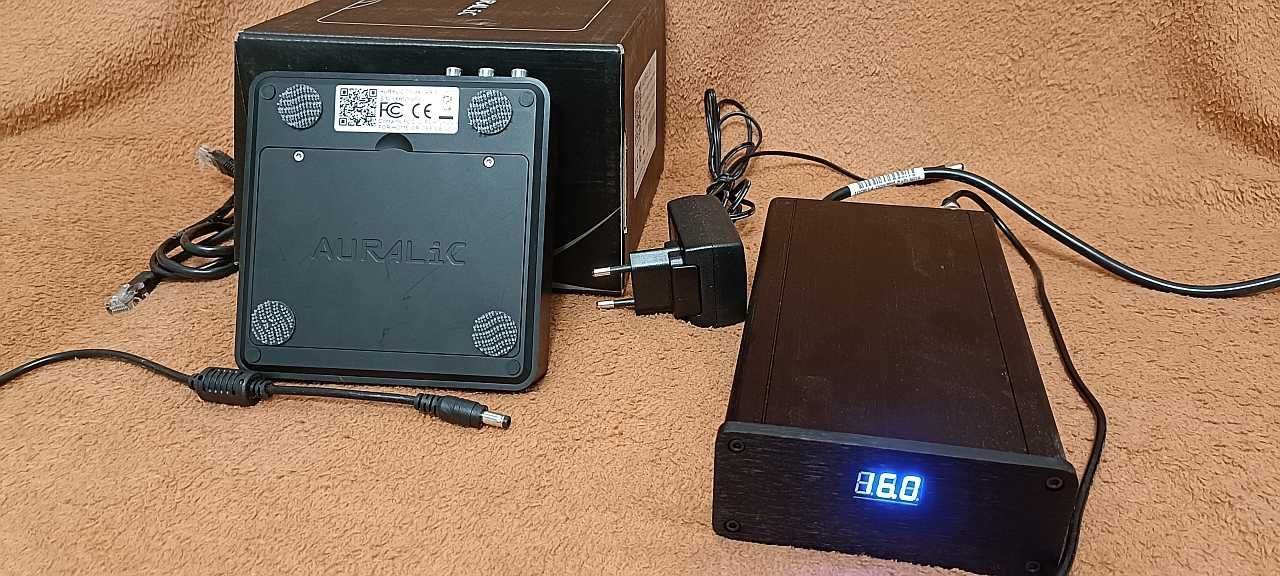 HiFi streamer AURALIC ARIES Mini (iesire variabila + fixa), ieșire USB