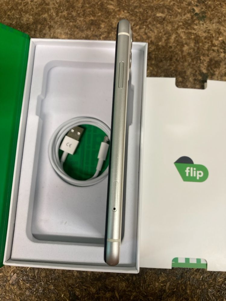 Iphone 11 white 64GB 100%