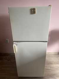 Хладилник бирюса