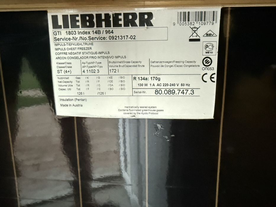 Vand Lada frigorifica inghetata Liebherr GTI1803