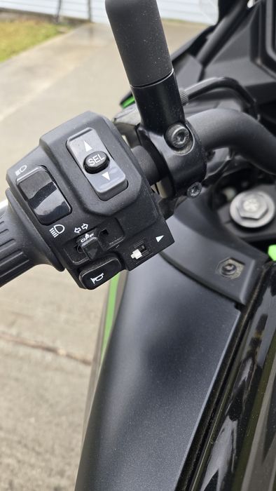 Kawasaki Versys 650 (Model 2023) – Rulaj 1400 km – Stare Ca Nouă