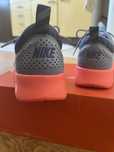 Дамски маратонки Nike Air Max Thea