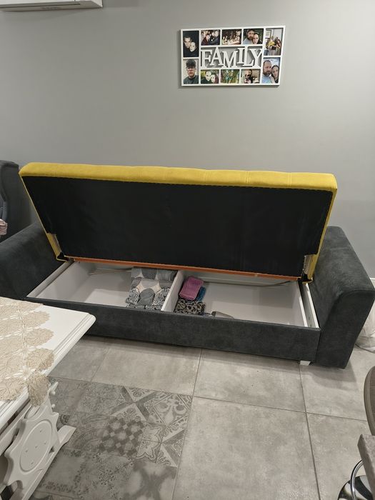 Три местен диван разтегаем