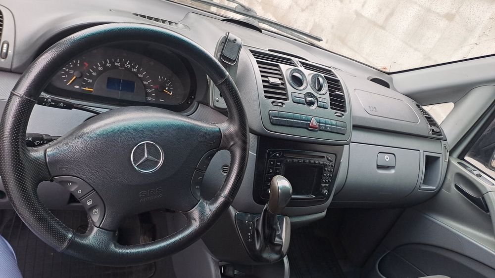 Vând Mercedes Benz Vito 115 CDI