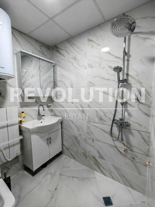 Дава се под наем Двустаен апартамент в Пловдив, Център - 50 кв.м за 460 € - Снимка #14