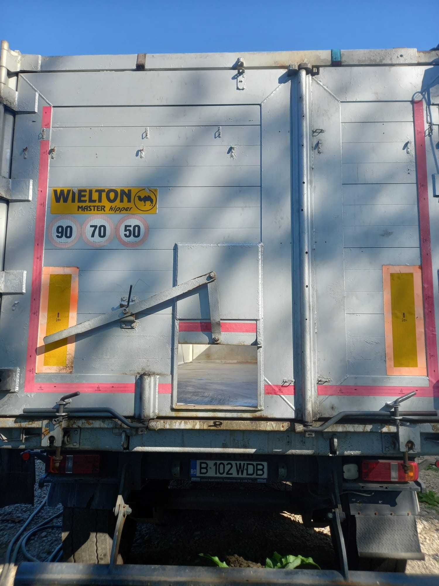 Semiremorca Wielton