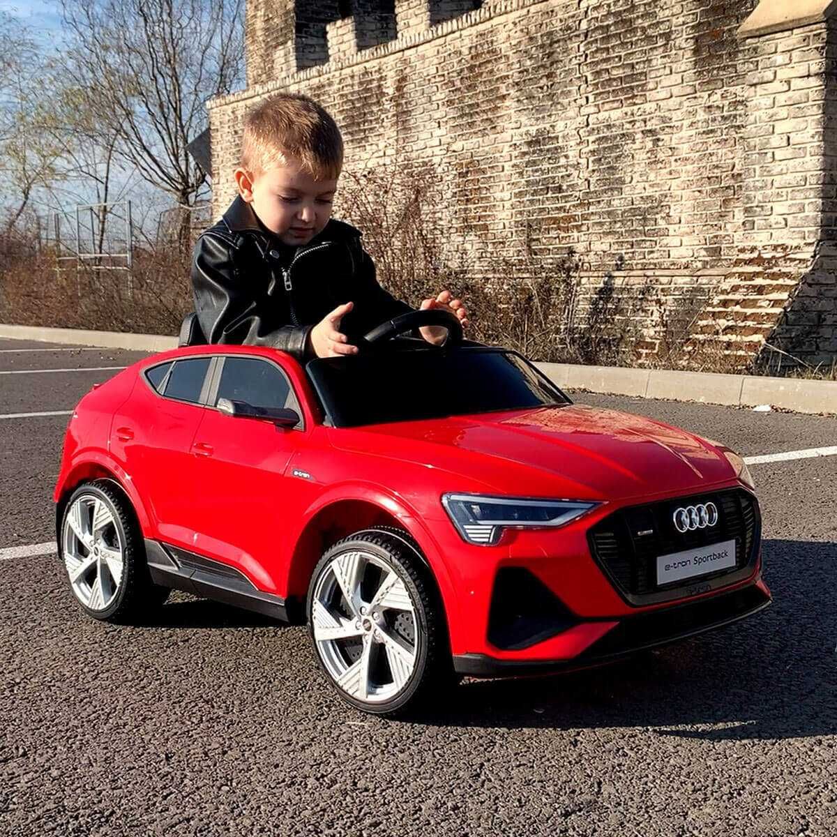 Masinuta electrica Audi e-tron 4 x 4 Sportback rosie! garantie!