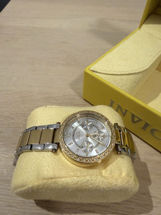 Ceasuri Invicta si Fossil