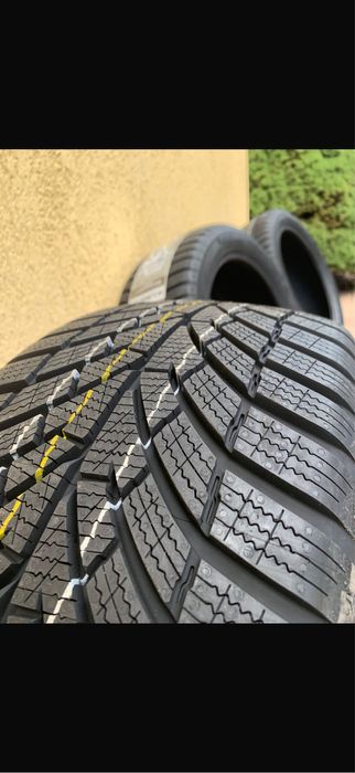 Anvelope iarnă 225/45/17 Kumho WinterCraft WP52+