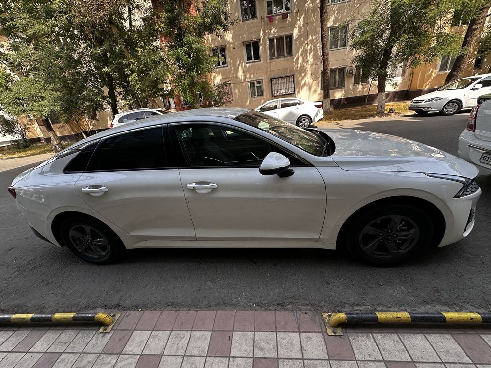 Kia K5 2023 жемчуг