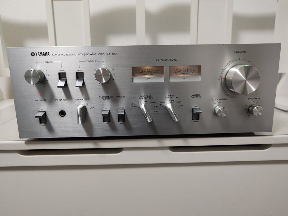 Yamaha CA 610, vumetre pe ace, Germania