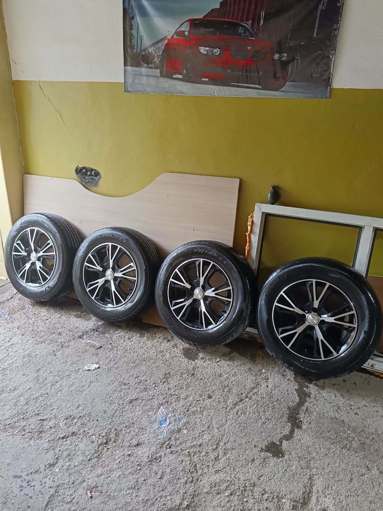 Продам диски р 15 с резиной