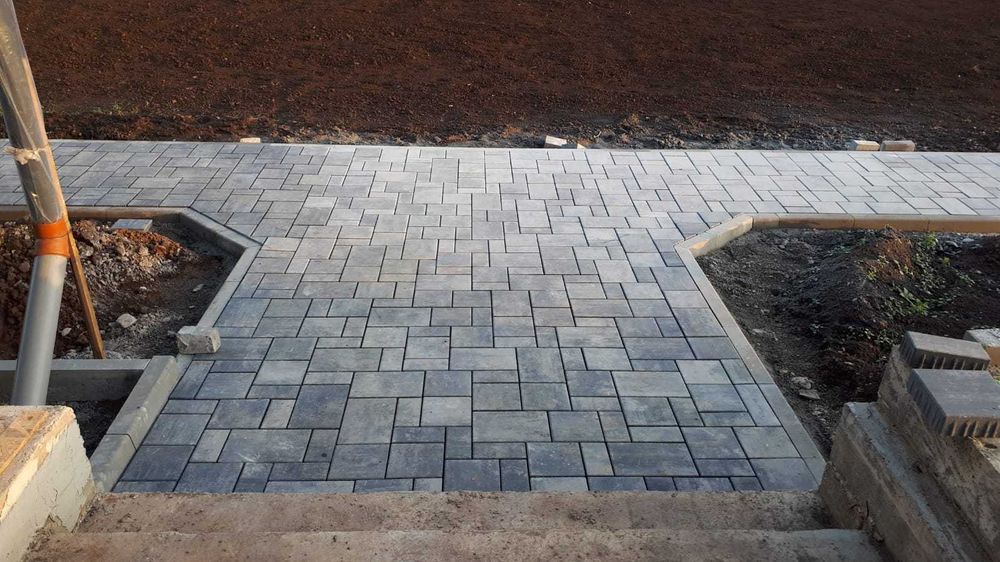 Montaj Pavaj, pavele, gard placi plasa WPC tabla decupata CNC