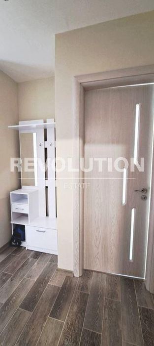 Дава се под наем Двустаен апартамент в Варна, Възраждане 2 - 60 кв.м за 450 € - Снимка #5