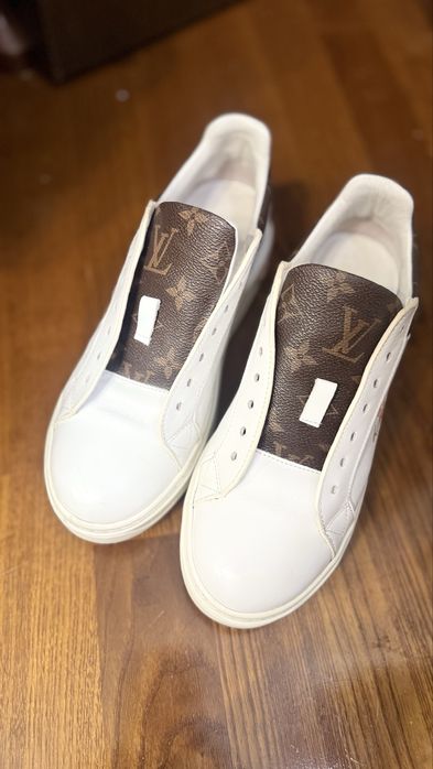 Adidasi piele naturala 38