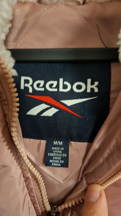 Reebok зимно яке с качулка в пудрено розово – M,L