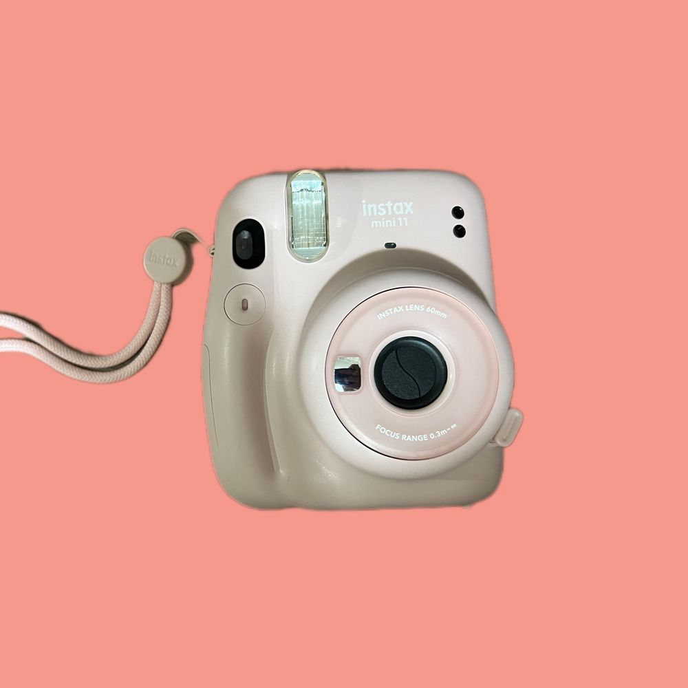 Фотоаппарат Instax mini 11