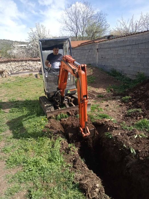 Услуги с мини багер София