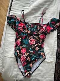 Vand costum de baie nou,cu eticheta,L, floral,culori superbe cu volan