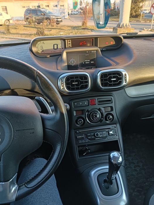 Vând Citroen C3 picasso