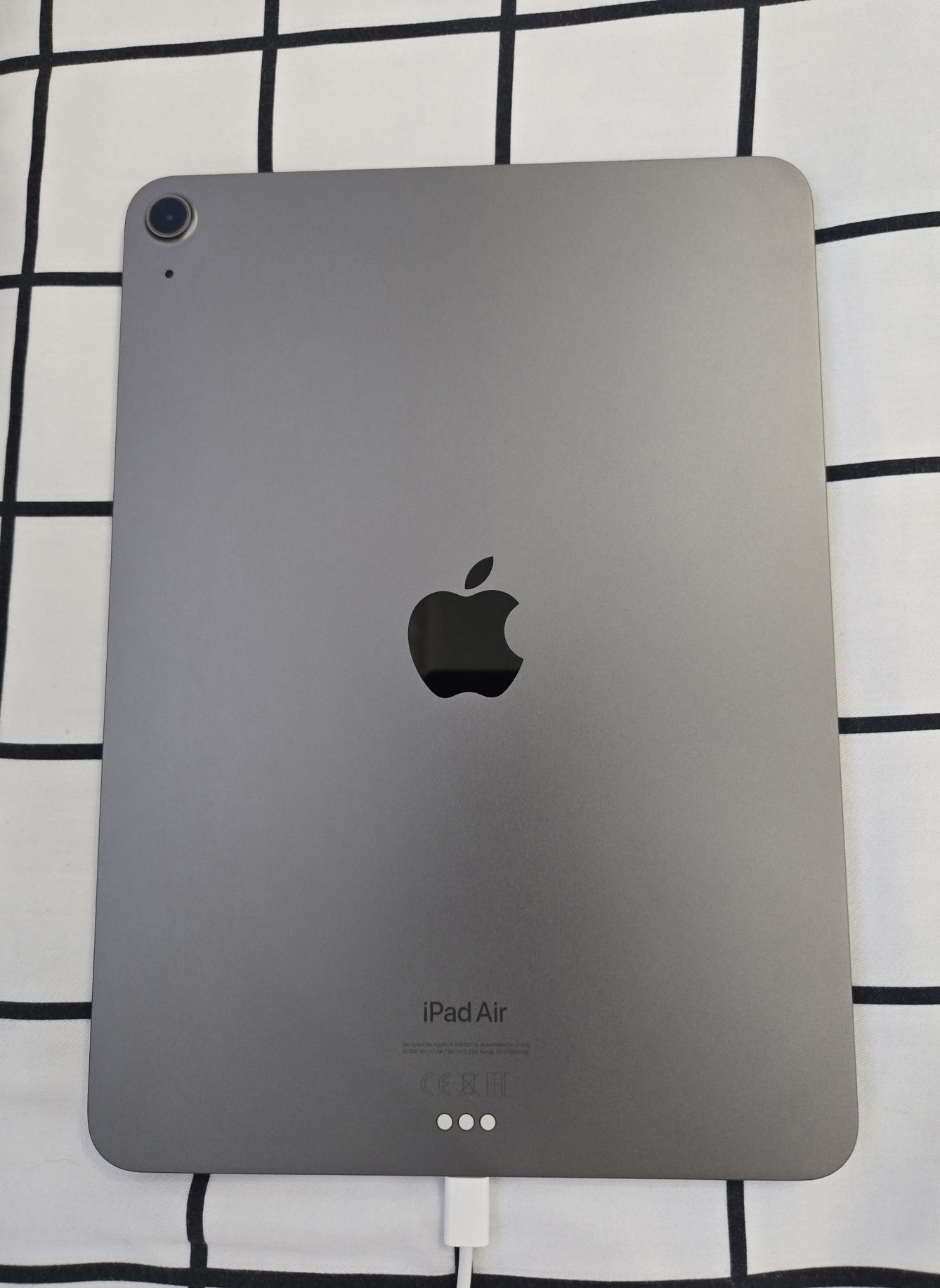 iPad Air 5th Gen 64GB WiFi