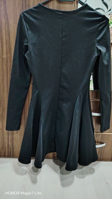 Rochie scurtă  neagră