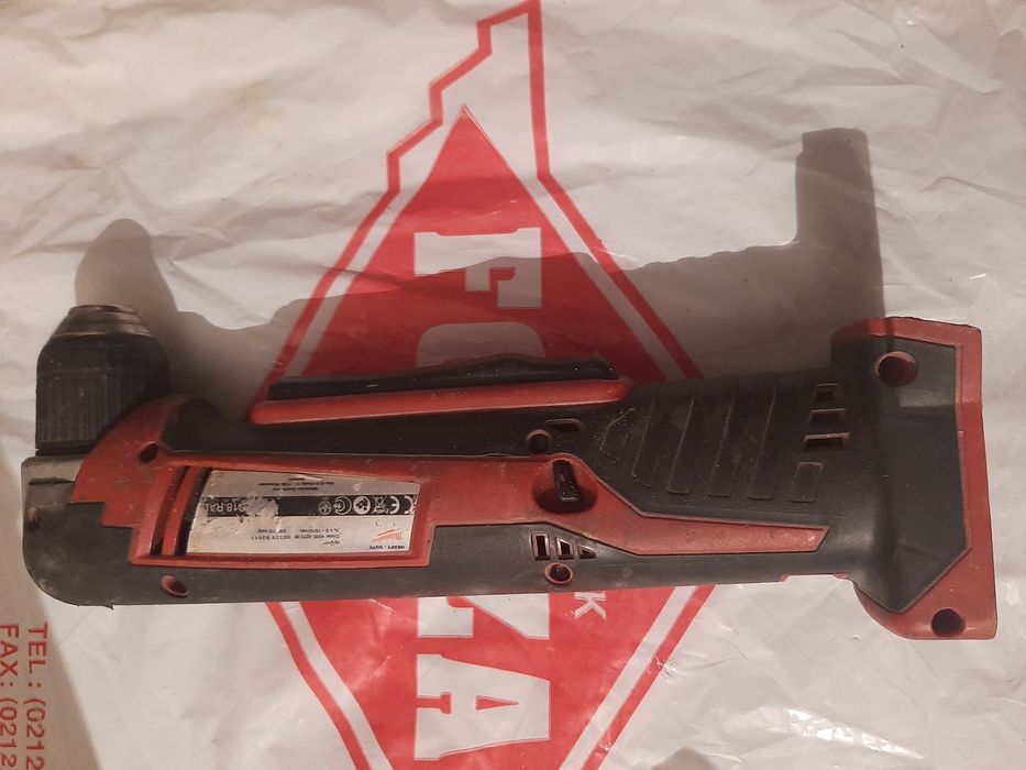 Milwaukee filetant de unghi