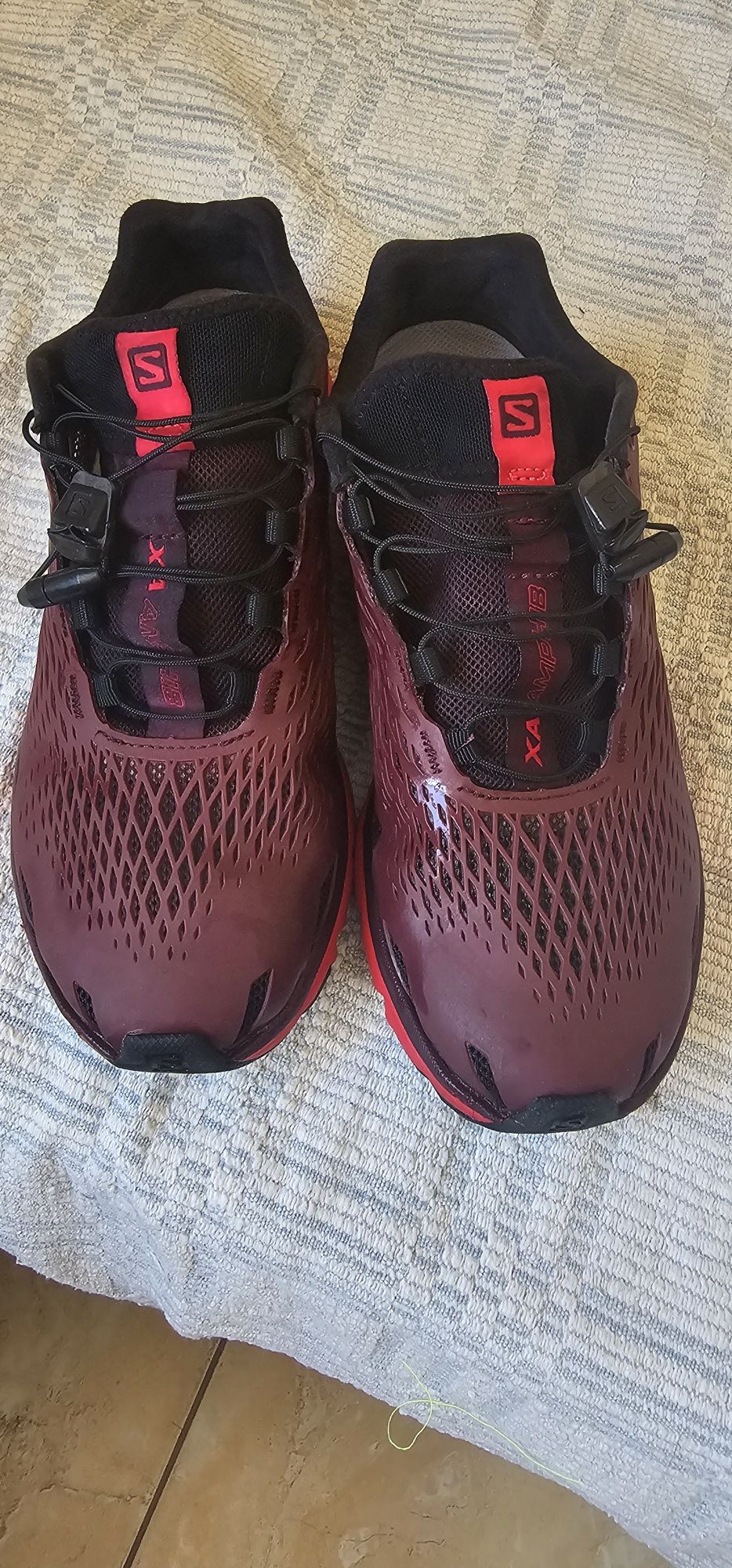 Converse кецове , Salomon маратонки