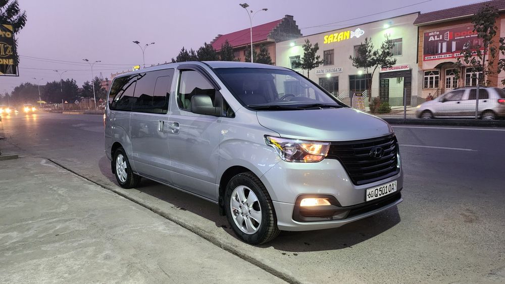 Hyundai Grand Starex 2019