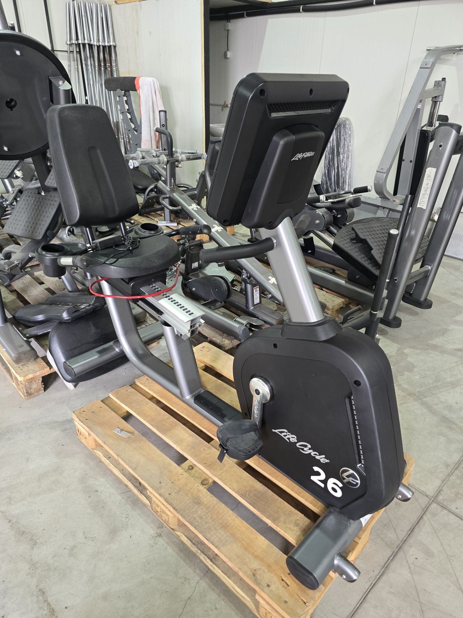 Life fitness bike лайф фитнес колело с облегалка без забежка