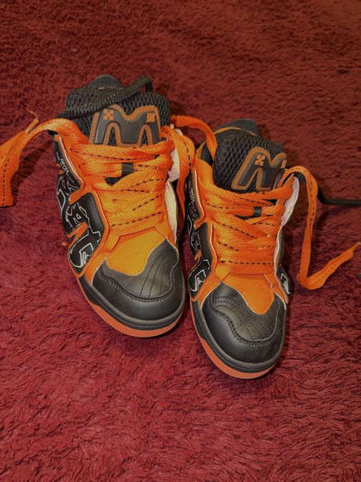 Adidasi Grixx copii 37 - state f buna- negru cu portocaliu