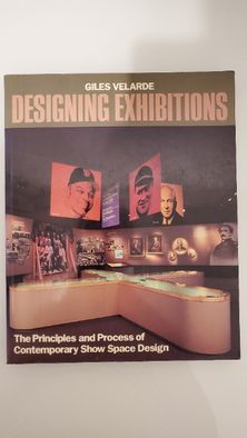 Designing Exhibitions / Proiectare de Expozitii