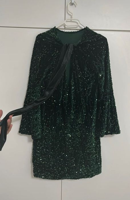 Rochie cu paiete