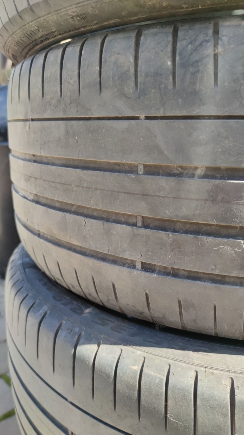 Cauciucuri vara Pirelli 225/40/19 și 235/35/19