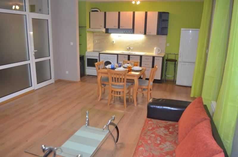 Дава се под наем Двустаен апартамент в София, Витоша - 79 кв.м за 459 € - Снимка #3