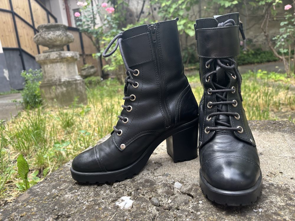 Ghete/bocanci rock/goth