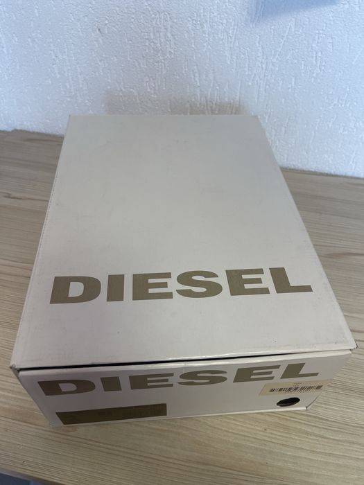 Ghete barbati Diesel - marimea 45