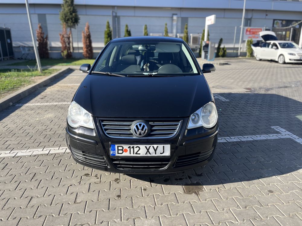 Volkswagen Polo 1.4 benzina 2500 euro