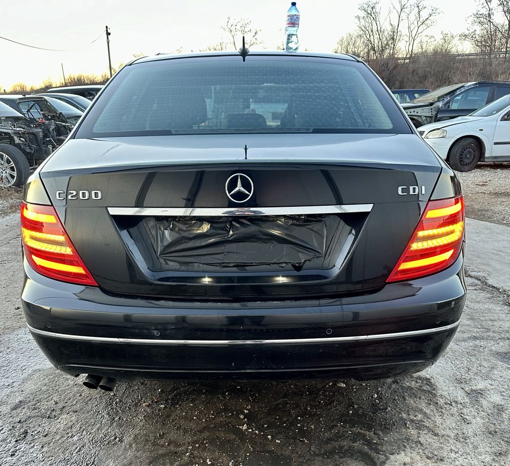 На ЧАСТИ FACE Mercedes-Benz C200 cdi bluetec 651 W204 2011г elegance