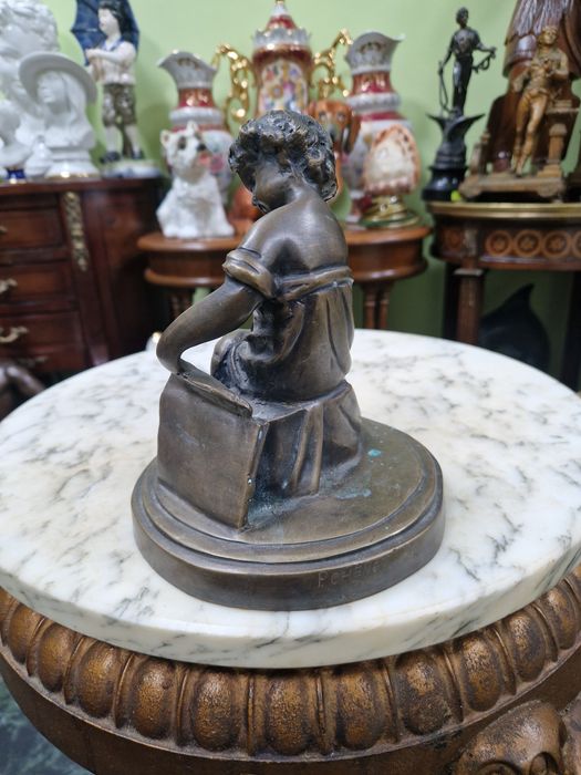 Стара страхотна антикварна френска бронзова фигура статуетка